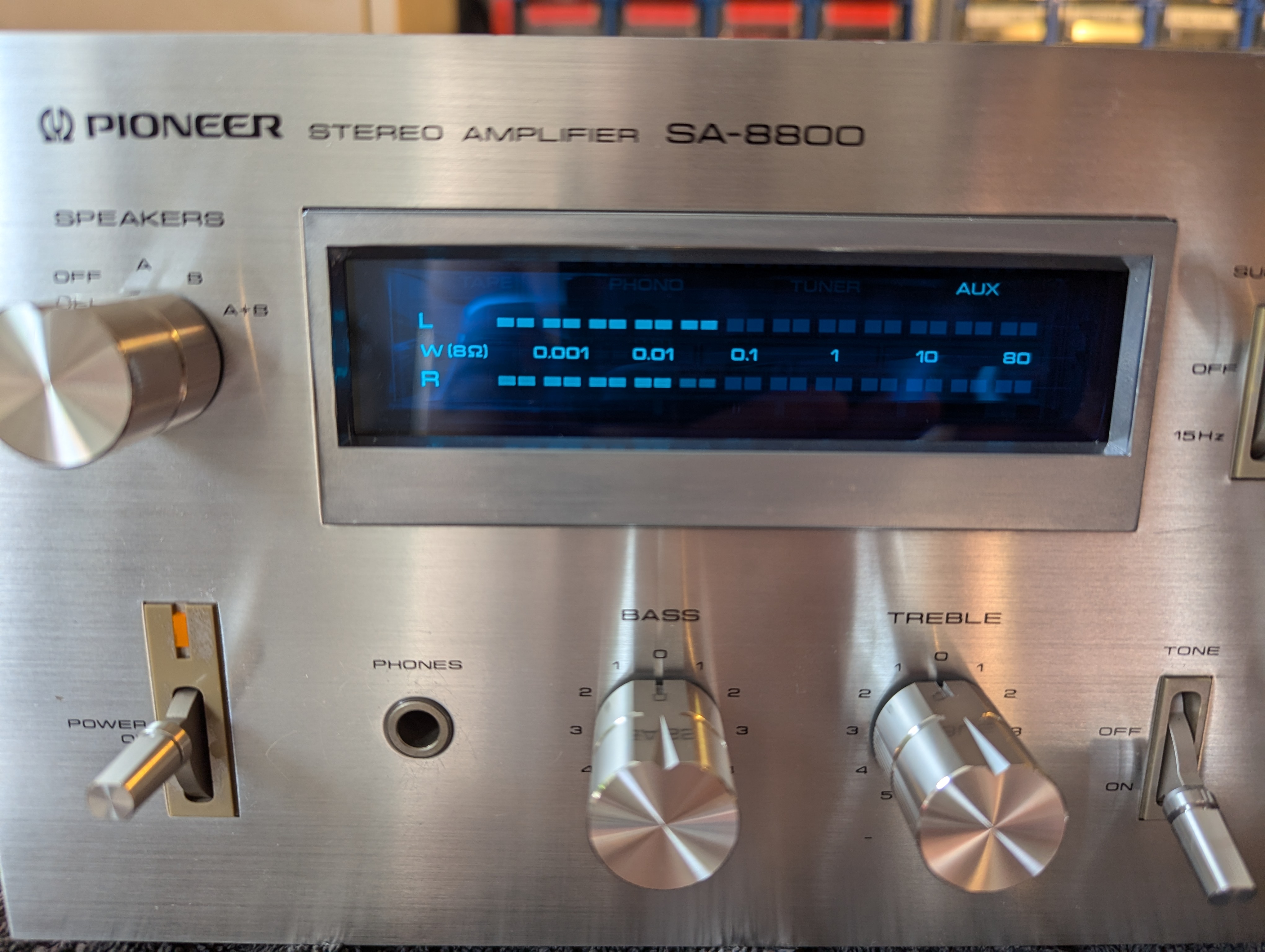 Pioneer SA-8800 display