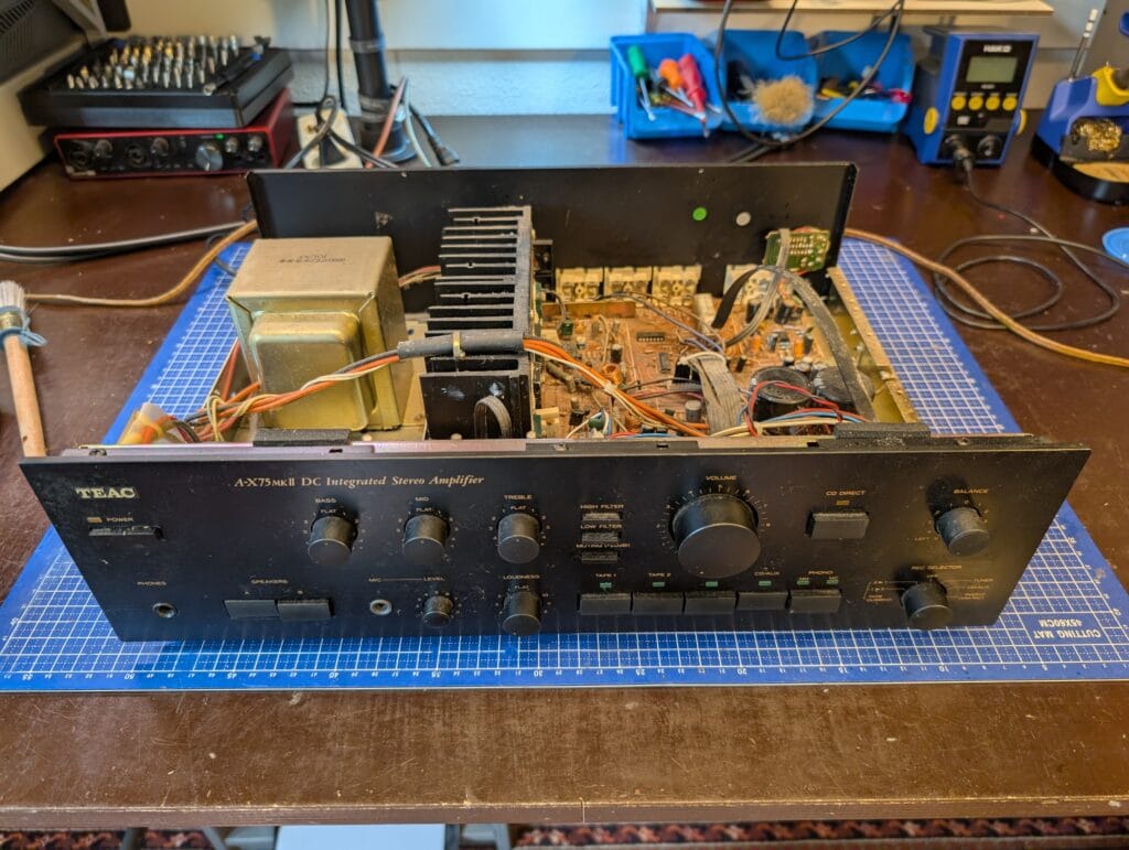 TEAC A-X75 MKII