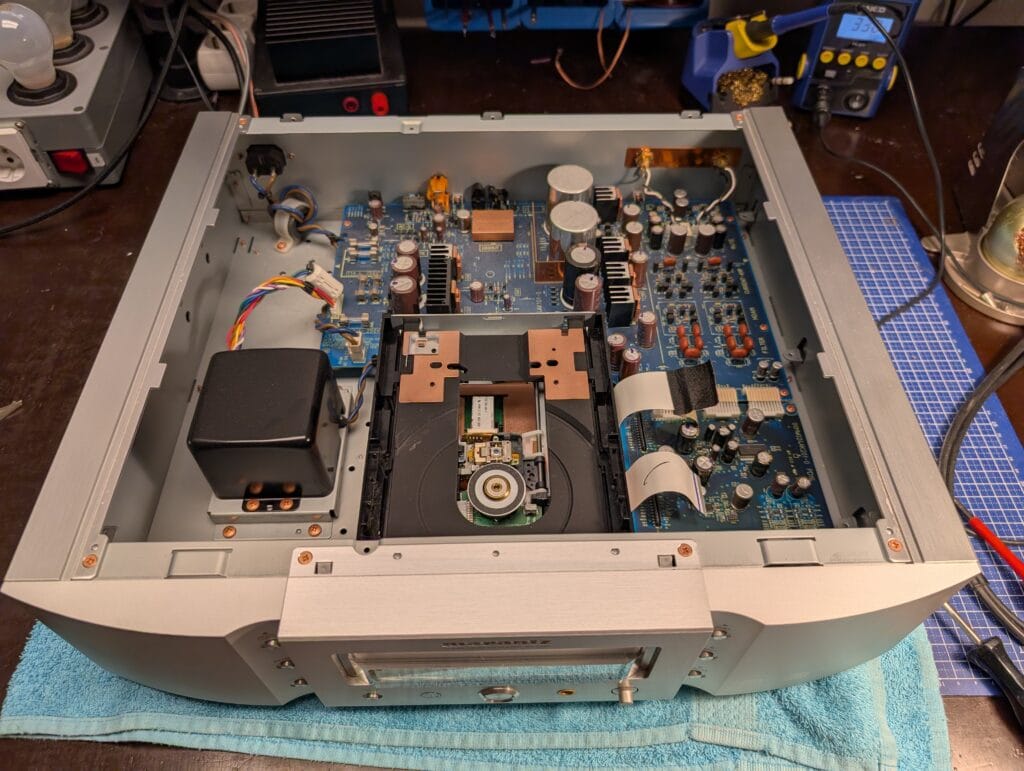 Marantz SA-15S1