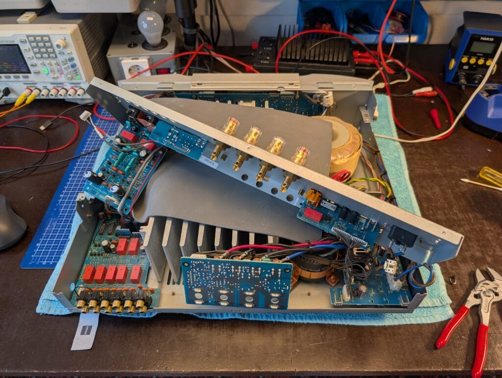Marantz PM-15S1 disassembled